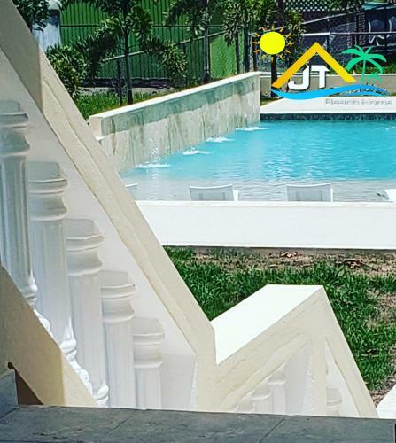 Jt Beach Home - House Upstairs @ Boquer�n