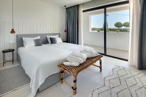 New! Villa Ocean Marina, Heatable Pool!