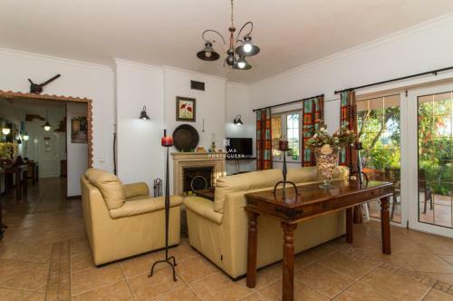 D Alma Villa Maximo