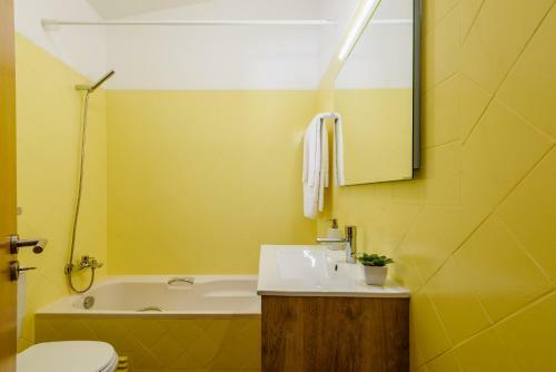 Villa Protea - 5 Bedroom, Beach, Air-con, Wifi