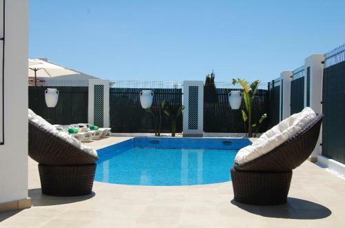 Villa 2, Cozy On Oura Beach, Albufeira