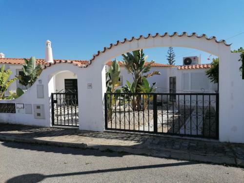 Villa 15, Very Cozy On Oura Beach, Albufeira