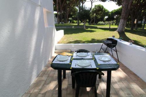 Apartment A�oteias Dalma Pine Tree