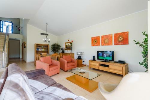 Villa Rosemary - Albufeira Surf & Beach