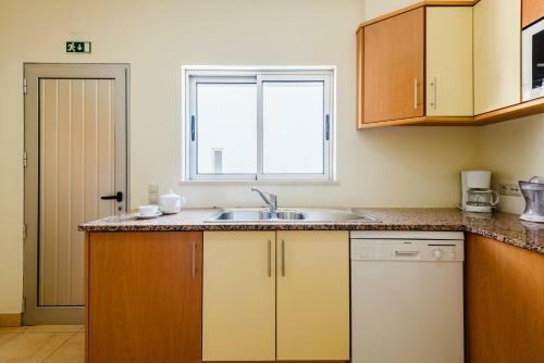 Villa Rosemary - Albufeira Surf & Beach