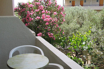 Voula Apartments