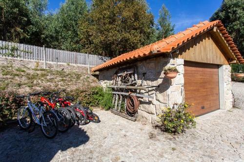 Luxury Spacious Farmhouse With Great Land Viewa