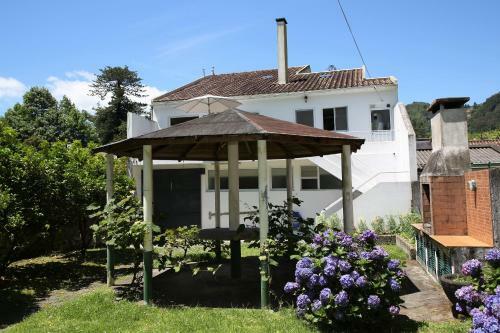 Villa Furnas Mill House
