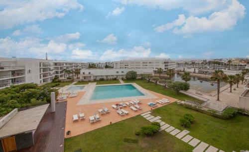 B40 - Marina View Apartment
