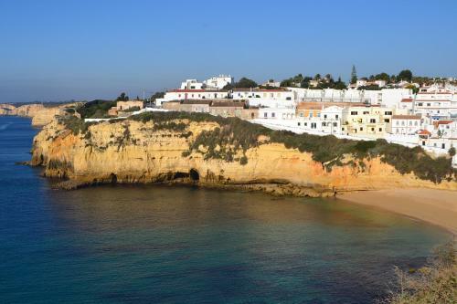 Apartamento T0 Junto A Praia de Vale Centeanes / Carvoeiro