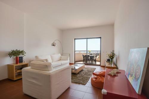 Meia Praia Beach Apartment