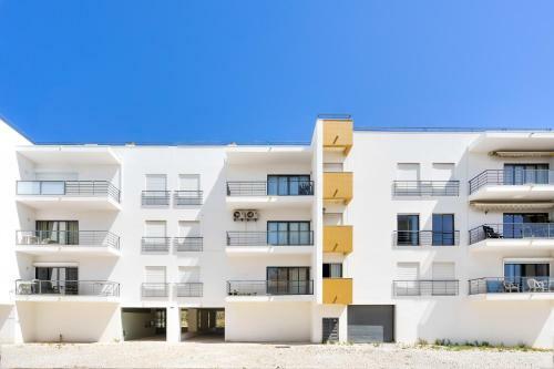 Sea La Vie Beach & Golf Apartment