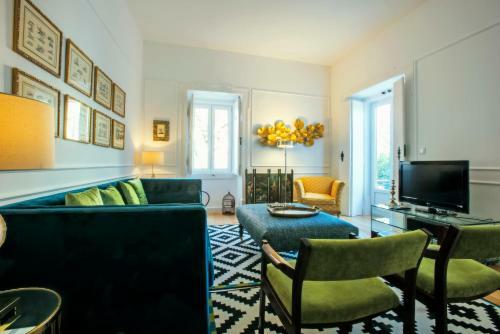 Portas De S�o Bento Apartments