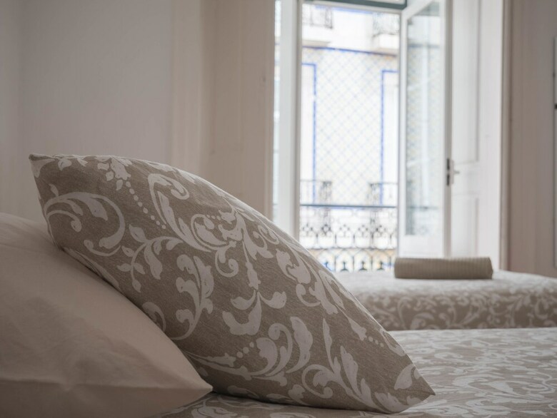 Hostal No Limit Alfama Guesthouse