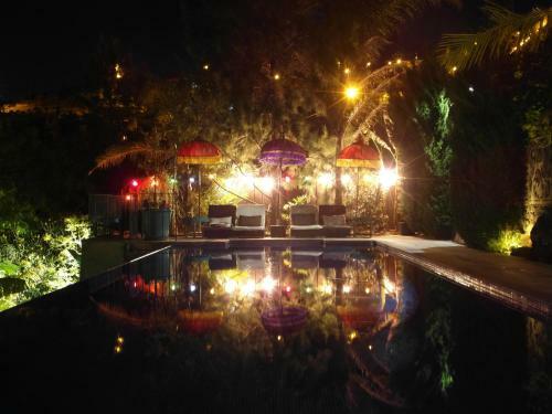 Hostal Dazk Golden Estate