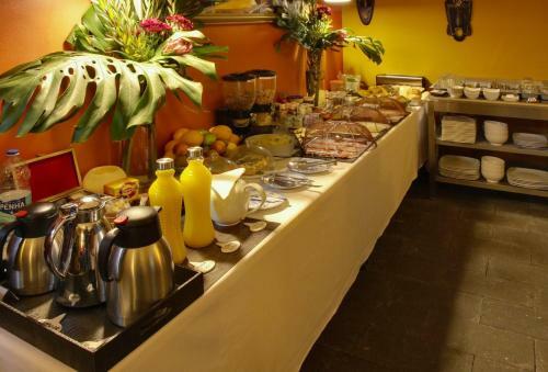 Hostal Dazk Golden Estate
