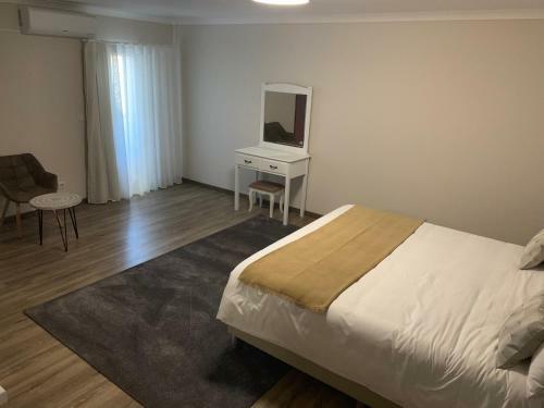 Bed & Breakfast Alojamento Restaurante Dom Dinis