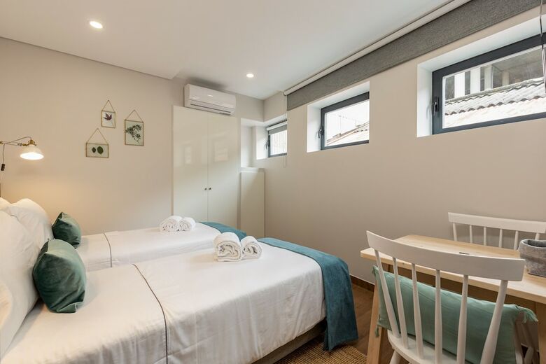 Feel Porto Wine Essence Apartments