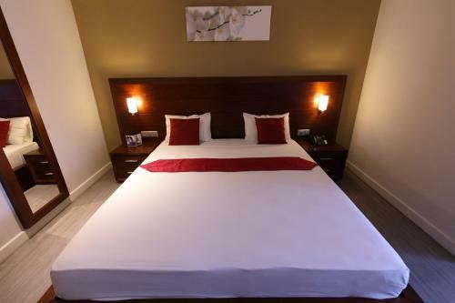 Hotel Tulip Inn Sainte Clotilde