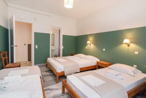 Hostal Flora