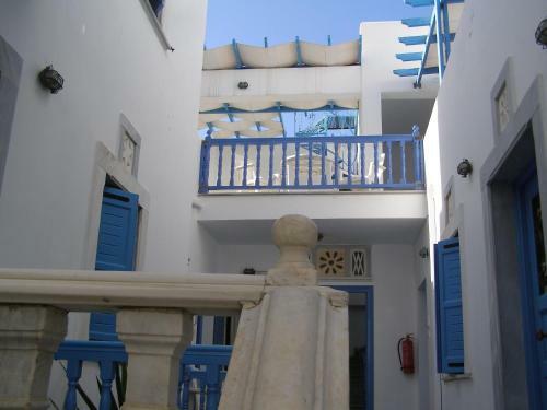 Manto Apartments