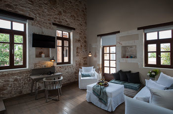 Serenissima Boutique Hotel