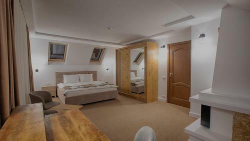 Hostal Mer Guest House B&B