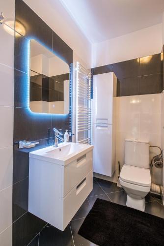 Apartamento 2-room Penthouse Plaza Residence P1