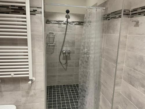 Apartamento Fancy Westpark 2 Residence Lakeview W7