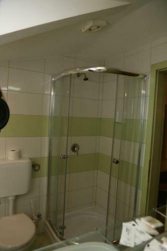 Bed & Breakfast Pensiunea Empire