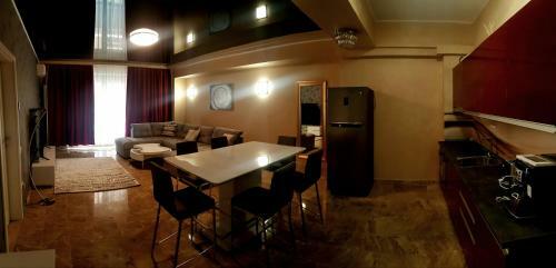 Sophistiq Apartments