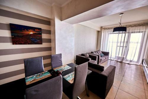 Apartamento Zenia Tudor's Residence