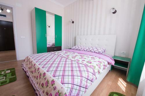 Apartel Fllores