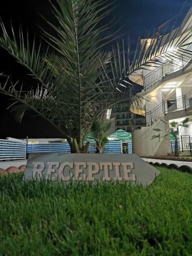 Hotel Salos Beach Resort