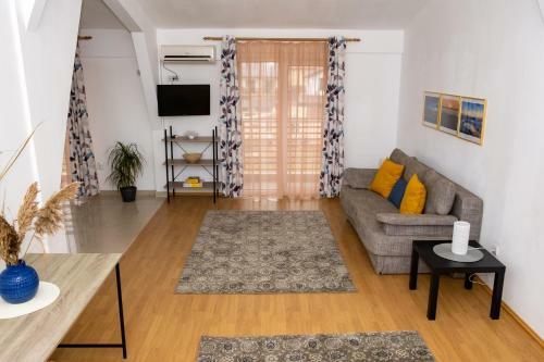 Mida Summer Apartments