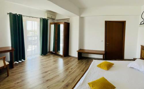 Hostal Pensiunea Beluga