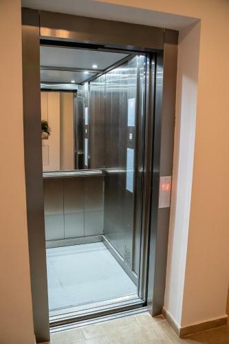 Apartamento Luxor Studio With Japanese Massage Chair