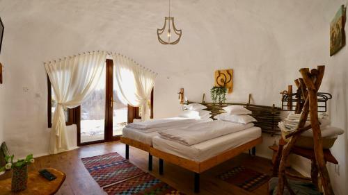 Hostal Pensiunea Dealul Verde