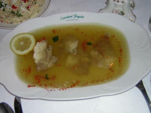 Posada Cserekert, Alszegi Porta