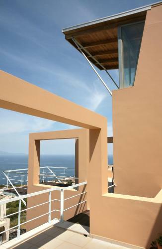 Villa Unlimited Blue