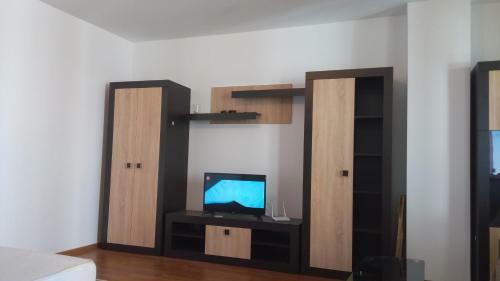 Brand New Apartament,1,5 Km From Iulius Mall