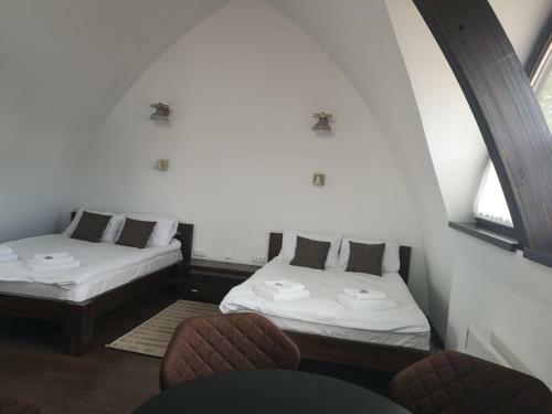 Hostal Hunnia - Huntanya