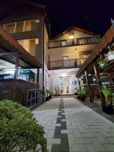Hostal Vila Raysa Si Andrei Costinesti