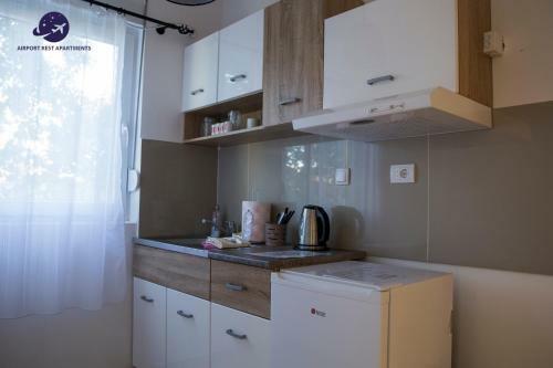 Airport Rest Apartments