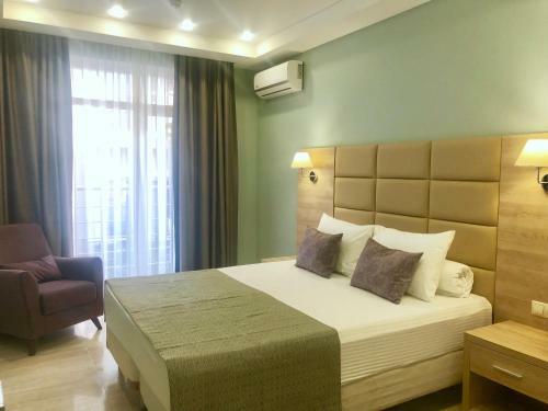 Shanti Palace Aparthotel