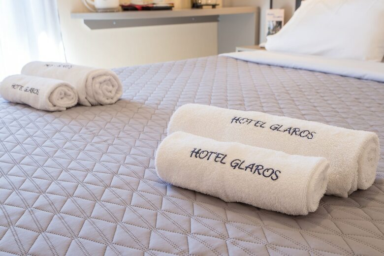 Glaros Hotel