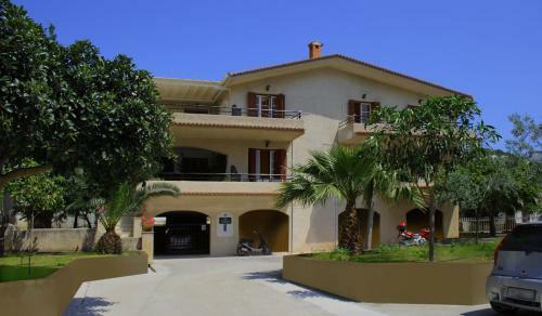 Apartamentos Villa Yiotevi