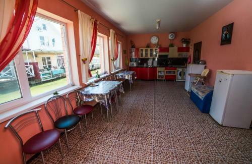 Hostal Svetlana Guest House