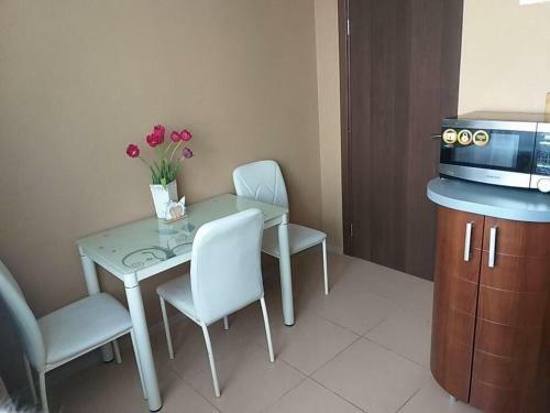 Apartment On Mira 159a