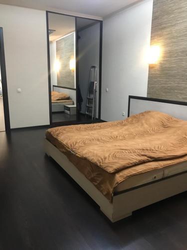 Apartment Chistopolskaya 70